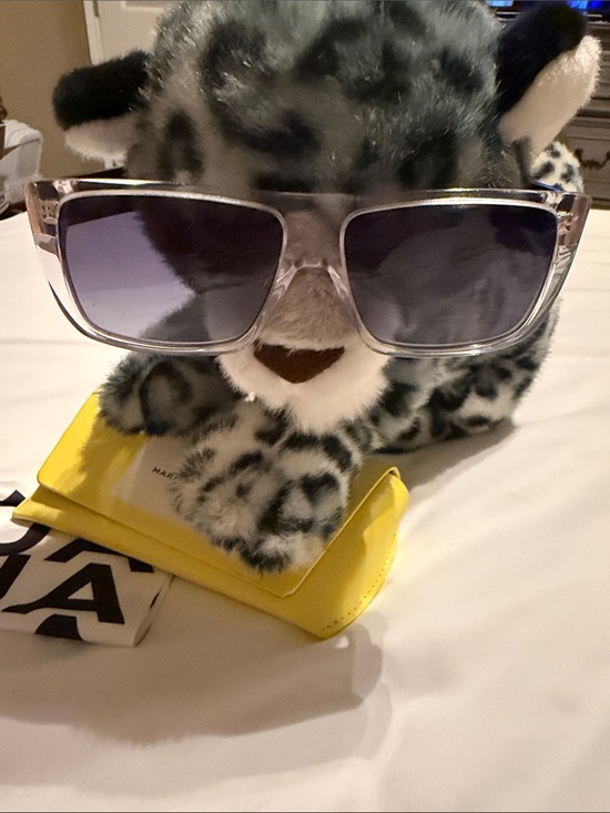 Marc Jacobs Clear Frame Sunglasses with Blue-Gray Gradient Lenses